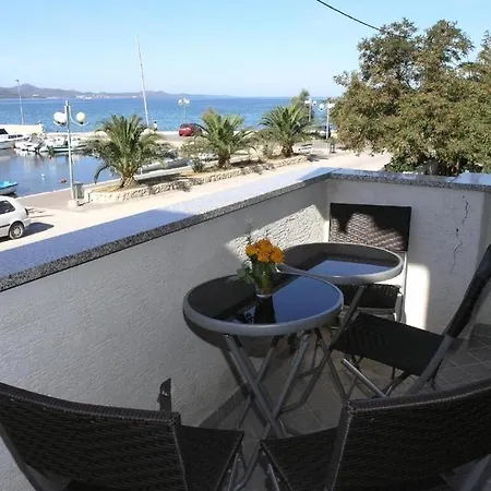 Ana Apartment