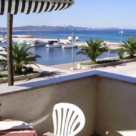 Ana Apartment Bibinje